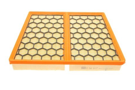 Фильтр воздушный -FILTER MANN C 34 017