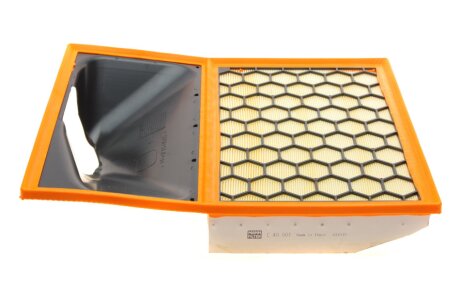 Фильтр повитряний Iveco Daily 2.3HPI/HPT 06- -FILTER UA63 MANN C 40 001