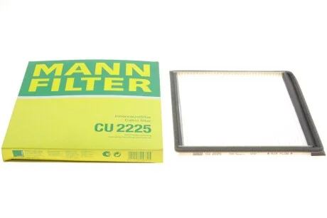 Фільтр салону Citroen Berlingo/Peugeot Partner 96- -FILTER (opt-om) MANN CU 2225