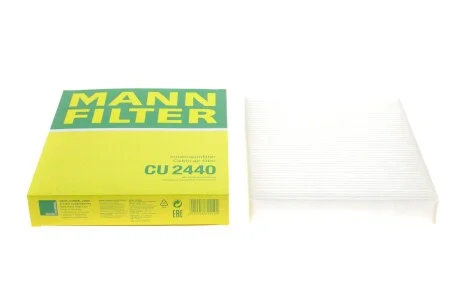 Фильтр салона Ford Focus 04-12/Volvo C30/C70/S40/V50 06-13 -FILTER UA63 MANN CU 2440