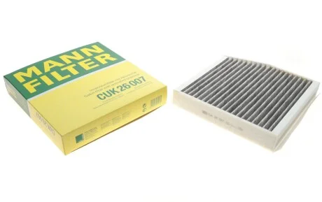 Фільтр салону MB A-class (W176)/B (W246/W242) 11-/Infiniti Q30 15-(вугільний) -FILTER UA63 MANN CUK 26 007