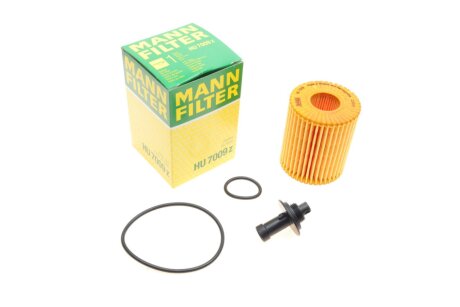 Фільтр масляний двигуна Lexus IS; Toyota Auris, Rav 4 MANN HU 7009 Z