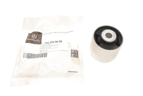 Сайлентблок редуктора (заднього) MB GL-class (X164/X166)/ GLE (W166)/ GLS (X166)/ M (W166) (opt-om) MERCEDES-BENZ 1663330600