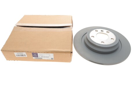 Диск гальмівний (задній) MB M-class (W166) 11-15/GLE (W166) 15- MERCEDES (opt-om) MERCEDES-BENZ 1664230500