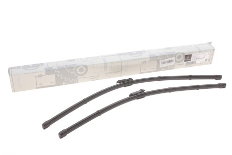 Щітки склоочисника (650/580мм) MB M-class (W166) 11-15/GL-class (X166) 12-15 MERCEDES (opt-om) MERCEDES-BENZ 166820104528