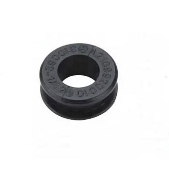 Втулка пластикова MERCEDES-BENZ 210 992 00 10