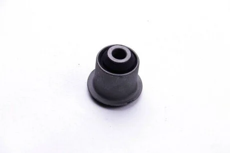 Сайлентблок важеля переднего Renault Logan 1.4, 1.6 (04-) Metalcaucho 05103