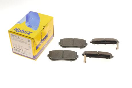 Колодки гальмівні (передні) Kia Cerato 01-04/Carens 00-/Clarus 96-/Sephia 93-97/Shuma 97-04 UA63 Metelli 22-0372-0