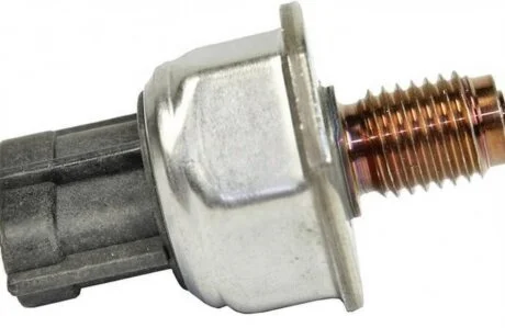 Датчик тиску палива CITROEN JUMPER 2.2 HDI; FIAT DUCATO (250_, 290_) 2.3D; FORD TRANSIT 2.2/2.4 TDCI; -ua METZGER 0906211