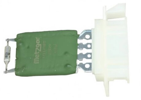 Резистор вентилятора пічки, постійний SKODA OCTAVIA II (1Z3); VW CADDY IV (SAA, SAH), GOLF VI (5K1), P METZGER 0917228