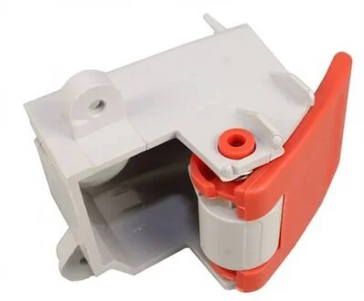 Ручка дверей без замка пластикова FRONT RIGHT / MERCEDES-BENZ METZGER 2310592
