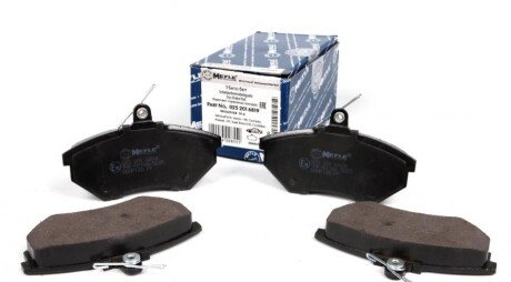 Колодки гальмівні (передні) VW Caddy II/Golf II-IV/Passat -04 UA63 MEYLE 025 201 6819