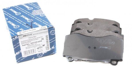Колодки гальмівні (передні) MB (W211/W221D) 2.1-5.5 05-13 UA63 MEYLE 025 239 6018