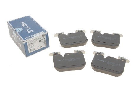 Колодки гальмівні (передні) BMW 1 (F20/F21)/2 (F22/F44-F46/F87)/3 (F30/F31/F34/F80)/4 (F32/F UA63 MEYLE 025 250 2817