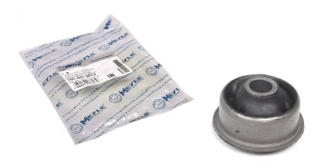 Сайлентблок важеля (переднього/ззаду) VW Caddy II -03 UA63 MEYLE 100 407 0012
