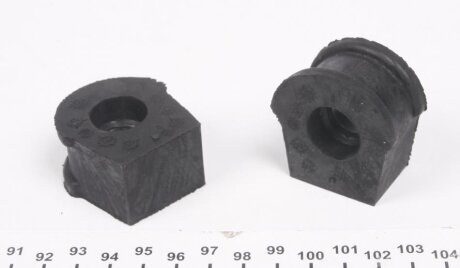 Втулка стабілізатора (переднього) Audi 80/90/VW Passat 1.3-2.3 TDI -91 (opt-om) MEYLE 100 411 0012