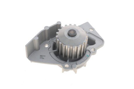 Помпа води Citroen C4/C5/C8/Jumpy/Jumper/Berlingo 2.0HDi/Fiat Scudo/Ducato 1.9D/2.0JTD 98- UA63 MEYLE 11-13 220 0001
