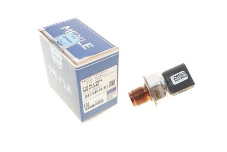 Датчик тиску палива VW Crafter 2.5TDI 06-13 (opt-om) MEYLE 114 822 0004