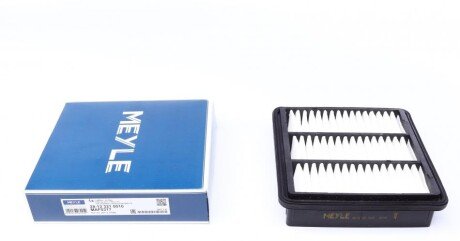 Фільтр повітряний Hyundai Elantra/i30/Kia Cee'd 1.4-2.0D 05- UA63 MEYLE 28-12 321 0010