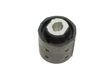 Сайлентблок балки (задньої) BMW 3 (E46) 00-07 (opt-om) MEYLE 300 331 7109