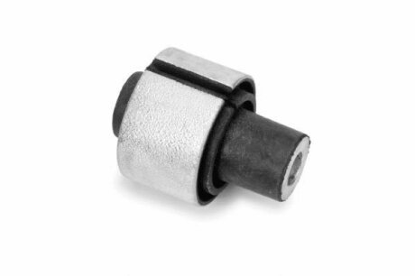 Сайлентблок важеля BMW 5 (E39)/5 TOURING (E39)/X5 (E53) 1995-2006 REAR L/R -ua MOOG BM-SB-2201