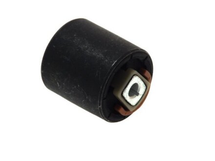 Сайлентблок важеля AUDI/SKODA/VW  A4/A6/A8/ALLROAD/SUPER/PASSAT 1994-2009 FRONT L/R -ua MOOG VO-SB-1364