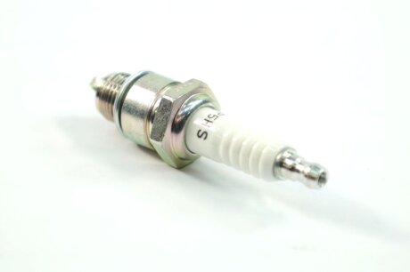 Свічка запалювання MOTO NGK BP5HS