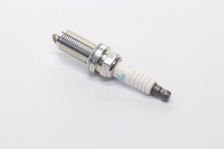 Свічка запалювання VOLVO S 80 II 2.5 T 07- NGK ILFR6K8