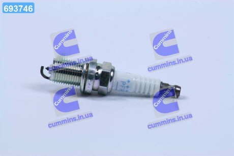 Свічка запалювання VW GOLF4,5,PASSAT4,5 (1.8,2.0) SKODA OCTAVIA 1.8 98- AUDI NGK PFR6Q