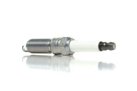 Свічка запалювання OPEL ASTRA K 1.4 15- NGK SILZNAR6D9