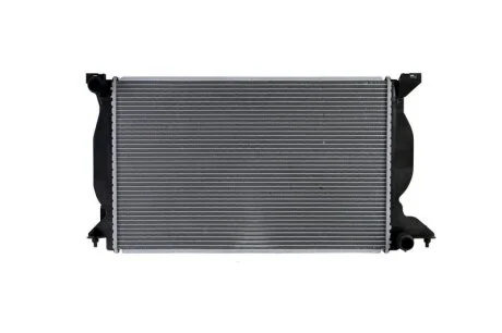 Радіатор охолоджування AUDI A 4 2.5 TDI 01- -ua NISSENS 60302A