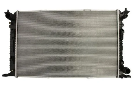 Радіатор охолодження AUDI A4/A7 (вир-во Nissens) NISSENS 60317