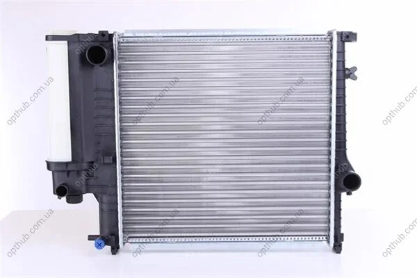Радіатор охолоджування BMW 3 E30 (82-) 316 I|BMW 3 E30 (82-) 318 I|BMW 3 E36 (90-) 328 I|BMW 3 E36 (90-) -ua NISSENS 60623 (фото 1)