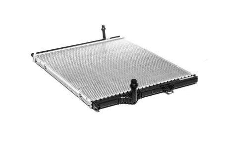 Радиатор охлаждения NISSENS 606397