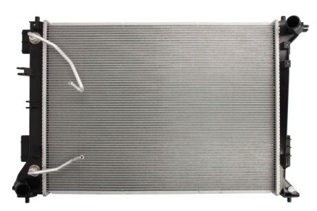 Радіатор охолоджування NISSENS 606604