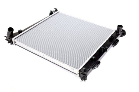 Радіатор cистеми охолодження NISSENS 606671
