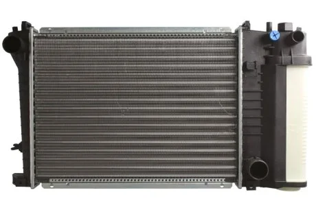 Радіатор охолодження BMW 3 E36 (90-)/ 5 Е34 (88-) (вир-во Nissens) NISSENS 60735A