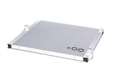 Радіатор охолодження BMW X5 E70 (07-) X5 30si NISSENS 60825