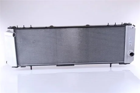 Радіатор охолоджування JEEP GAND CHEROKEE 2,5TD 95- -ua NISSENS 61008