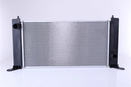 Радиатор охлаждения FIAT STILO 1.2 NISSENS 61883A