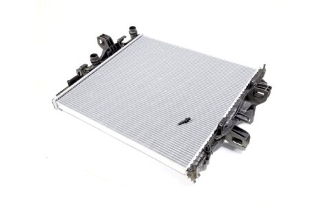 Радіатор охолодження IVECO DAILY V (11-) NISSENS 61989