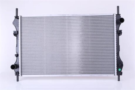 Радіатор охолоджування FORD TRANSIT 2.4D 75+90 00- -ua NISSENS 62044A