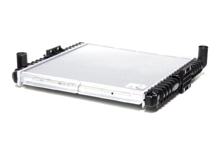 Радиатор охлаждения IVECO EUROCARGO E.18-E.21 91- NISSENS 62345A