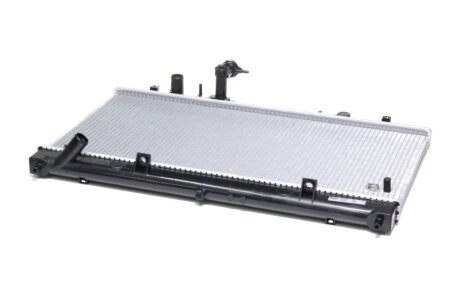 Радіатор охолодження двигуна MAZDA 6 18/20/23 MT 02- NISSENS 62464A