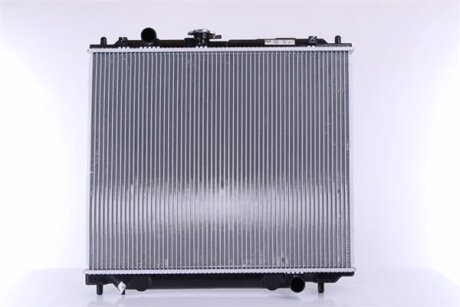 Радіатор охолоджування MITSUBISHI PAJERO 2,8 TD 93- -ua NISSENS 62801
