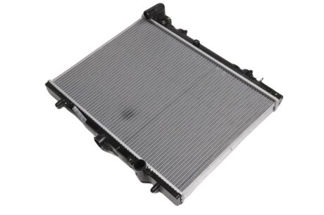 Радіатор охолоджування MITSUBISHI L200 2,5TD 96-01 -ua NISSENS 62892