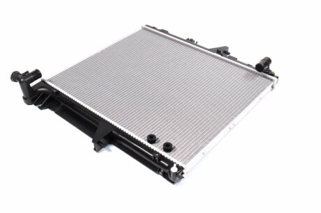 Радіатор охолоджування MITSUBISHI L200 2.5 TD 05- (MКП) -ua NISSENS 628965