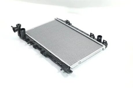 Радіатор охолодження NISSAN ALMERA (N15) (95-) 1.6 i 16V (вир-во Nissens) NISSENS 62974