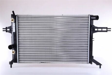 Радіатор охолоджування OPEL ASTRA G 1,2 98- AUT. -ua NISSENS 63248A