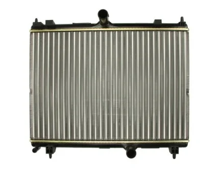 Радіатор охолоджування CITRO?N C5 (08-) 1.6I TURBO/ M /AC+/-(03/08-) OE 1330.X2 -ua NISSENS 636009